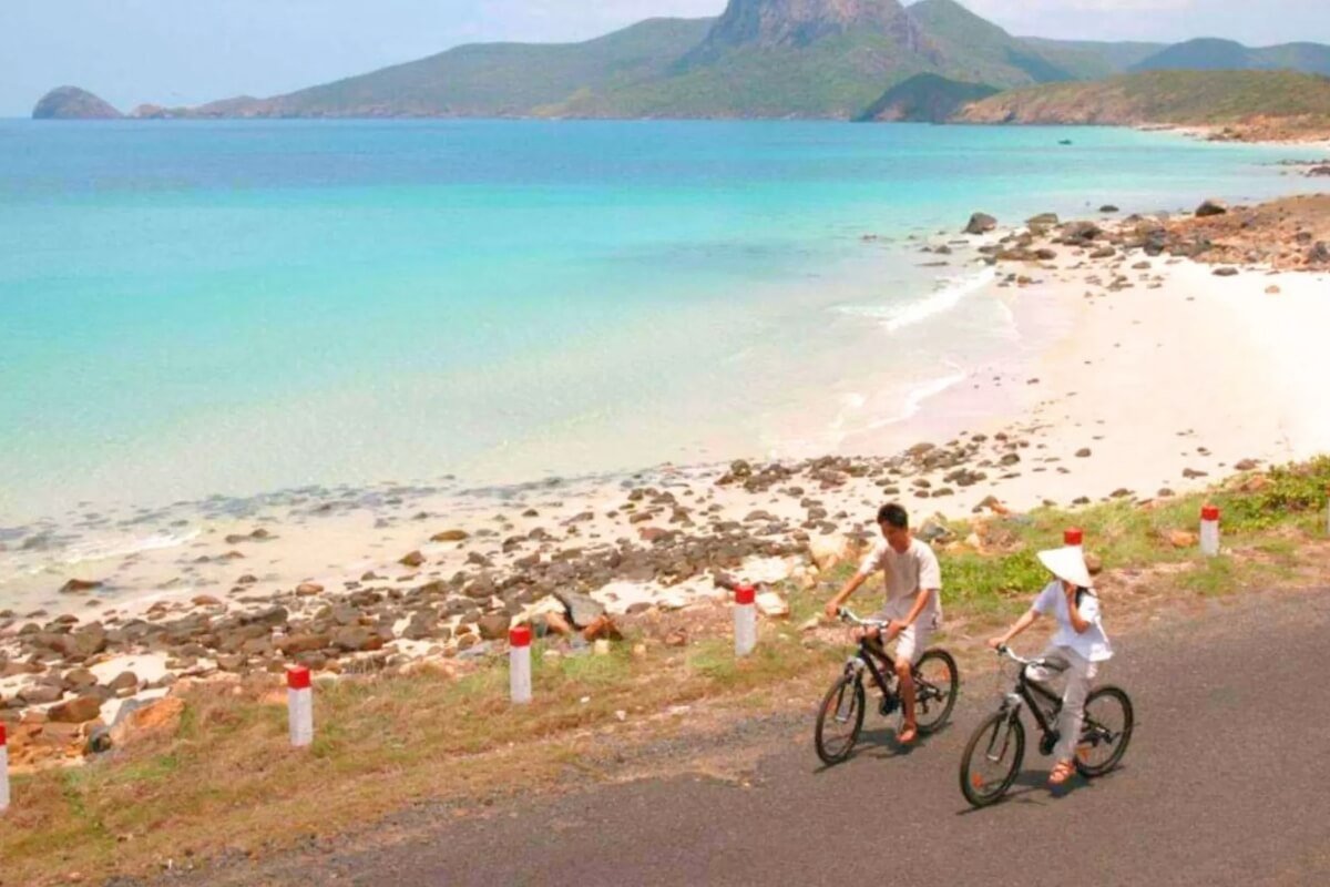 Ho Chi Minh to Con Dao Island Cycling Tour 7 Days